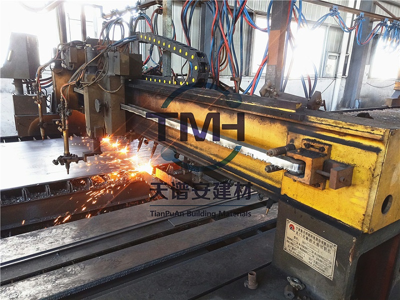 鋼結(jié)構(gòu)加工廠家