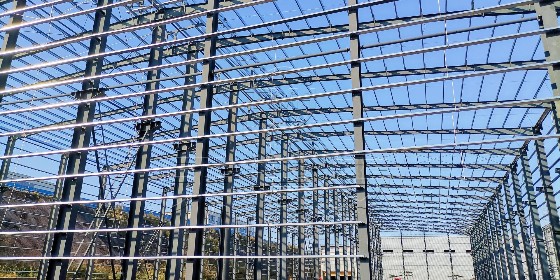 鋼結(jié)構(gòu)加工廠家，面對超出產(chǎn)量的鋼構(gòu)工程會怎出處理