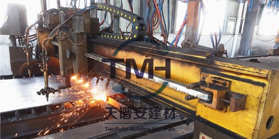 鋼結(jié)構(gòu)加工廠