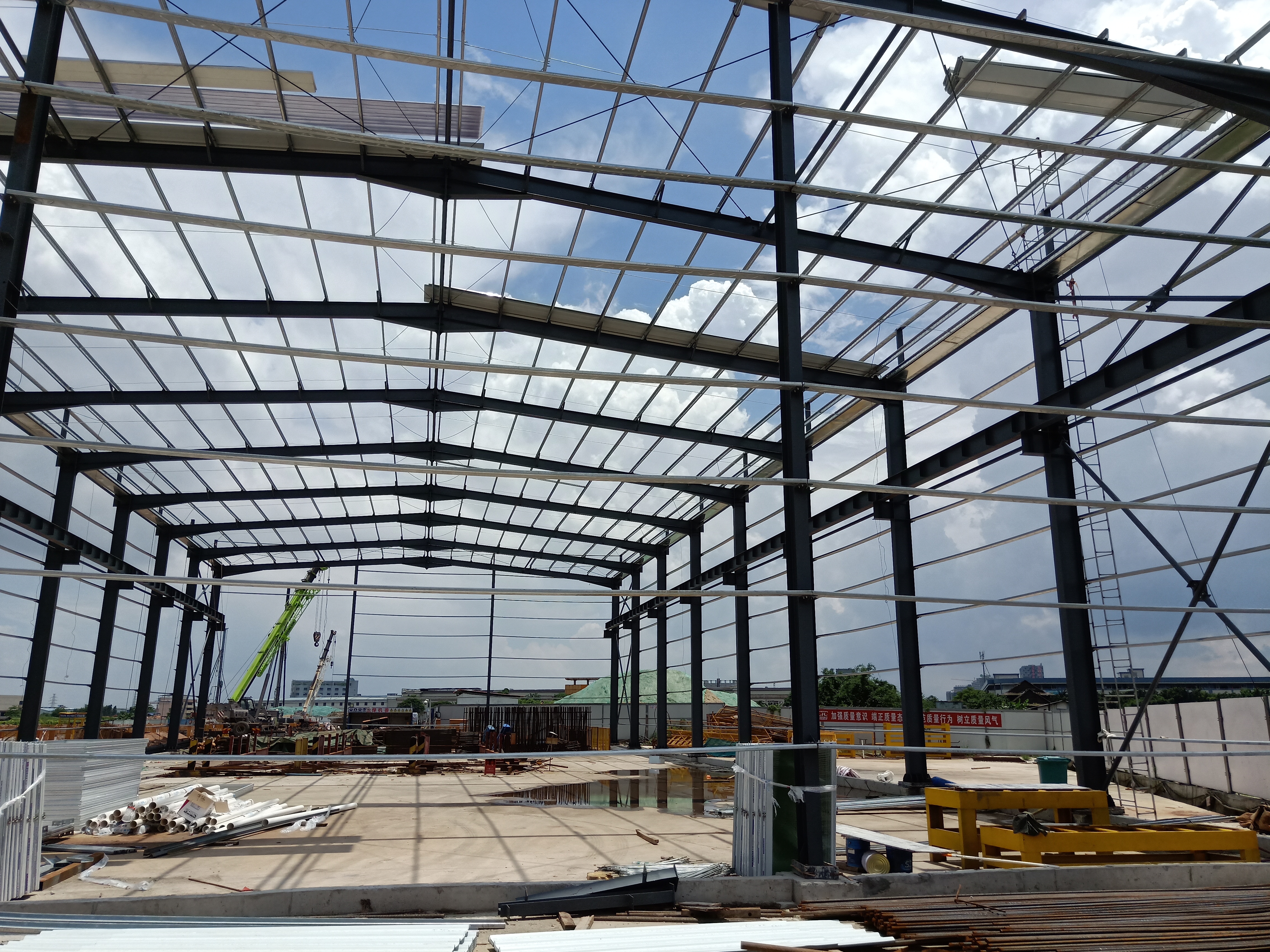 鋼構(gòu)廠房