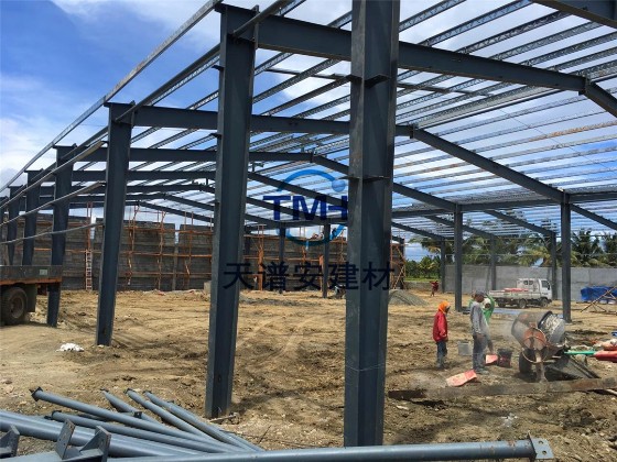 深圳鋼構(gòu)庫(kù)房生產(chǎn)工廠