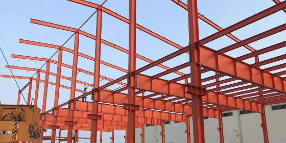 鋼結構廠房施工價格