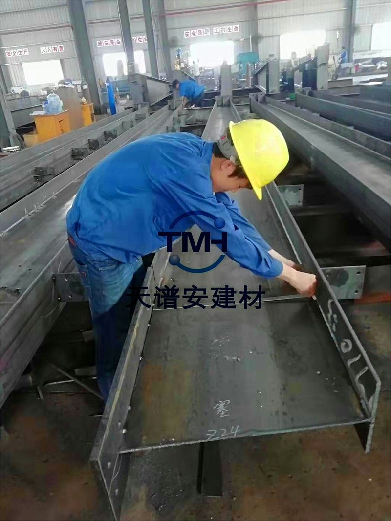 鋼結(jié)構(gòu)工程廠家直供