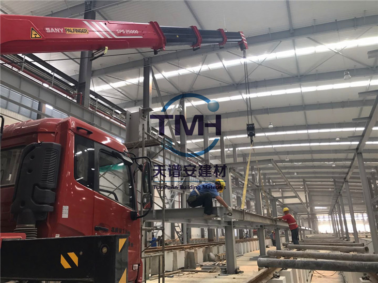 鋼結(jié)構(gòu)平臺(tái)